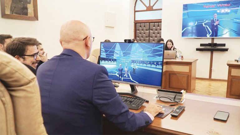 Metaverse’te ilk derse katıldık: Avatarımı ışınladım hocam