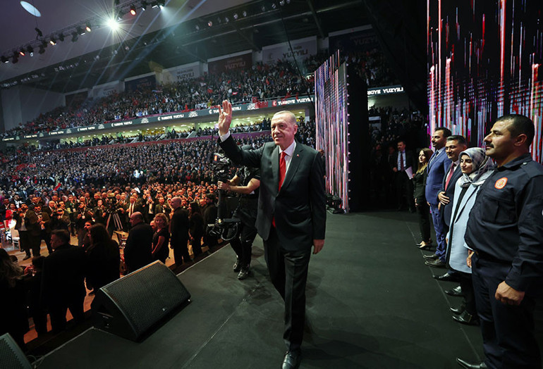 Uzman isimler Türkiye Yüzyılını yorumladı: Yeni Kızılelma... Erdoğan bilinen siyasete format attı