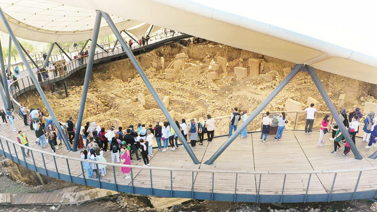 Akın akın geliyorlar Hedef 1 milyon ziyaretçi