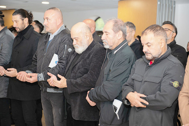 Radyocu Koray Alpergin için cenaze töreni