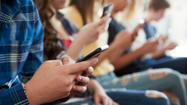 BİR SORUDAN FAZLASI | Akıllı telefonu bırakabilir miyim