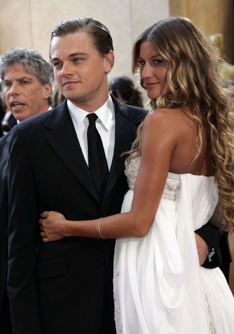 Ünlü çapkının en yaşlı sevgilisi: Gizli buluşalım, görmesinler