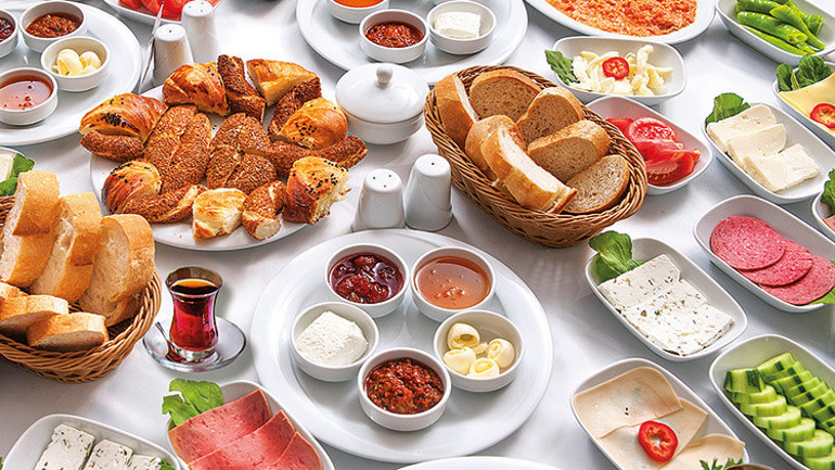 Pervin Buldan’ın Cumhuriyet’e yıkım projesi demesi