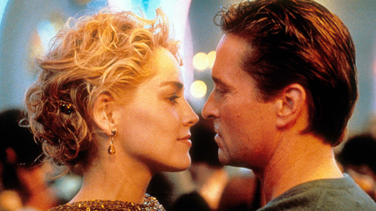 Yıllar önce ölümden dönmüştü… Hayranlarına seslendi: Sharon Stone bu kez de tümörün pençesinde