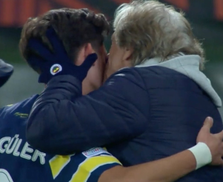 Dinamo Kiev-Fenerbahçe maçına Arda Güler damgası Avrupa kupalarında tarihe geçti, anlamlı sevinç...