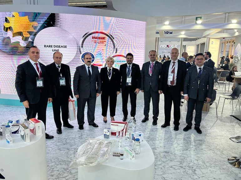 Dünya ilaç sanayi Frankfurt’ta buluştu