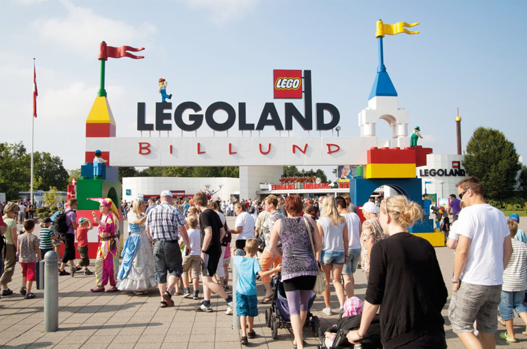 Çocuklar dünyayı keşfetsin