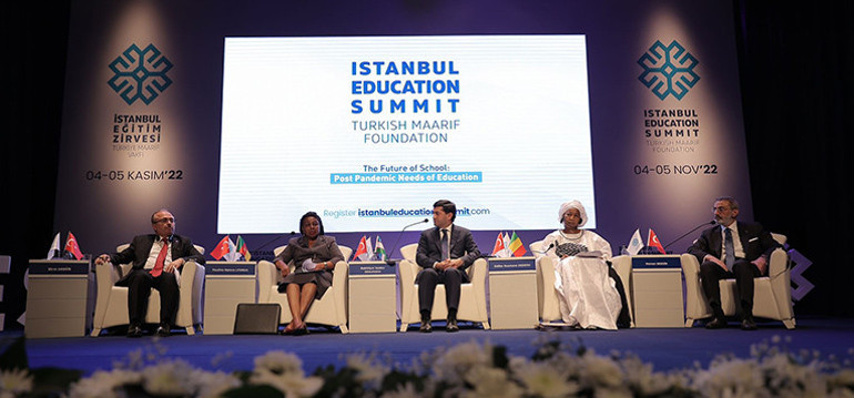 Pandemi sonrası Eğitimin Geleceği Zirvesi