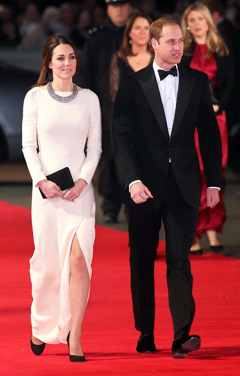 Kim Katein çıplak fotoğrafını çekmez ki Ardından bir küfür seli geldi: O olayın perde arkasını anlattı