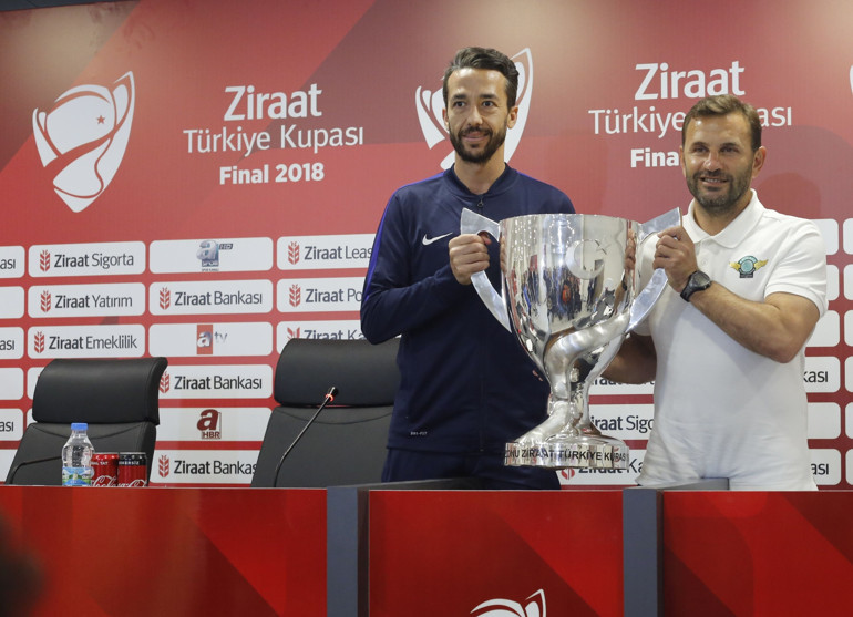Bilal Kısa, Galatasaraydan nasıl ayrıldı Okan Buruk yorumu ve Fenerbahçe gerçeği: Tümer Metini alınca benden vazgeçti