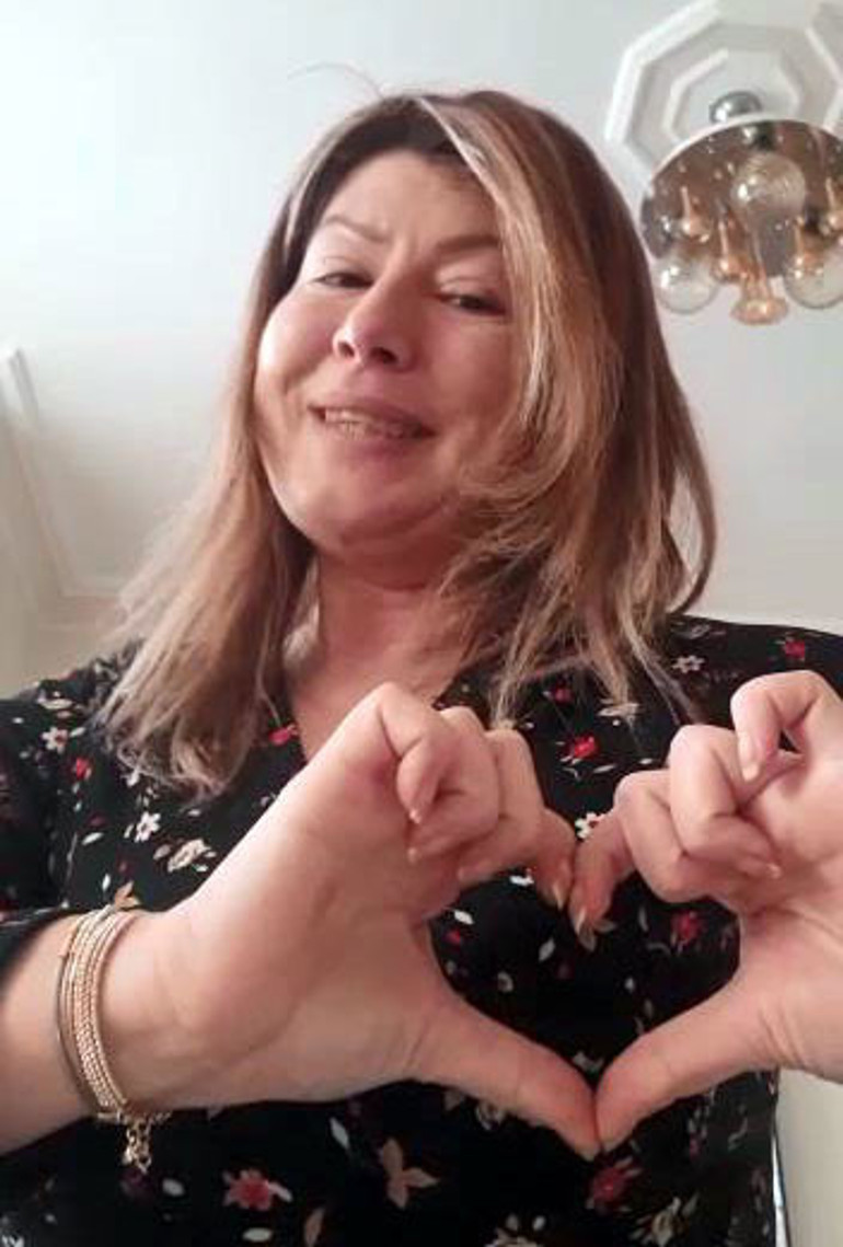 Otelci çift Esra ve Nuri Yıldız cinayeti Kızının katledildiği eve 389 gün sonra girdi, gözyaşlarına boğuldu