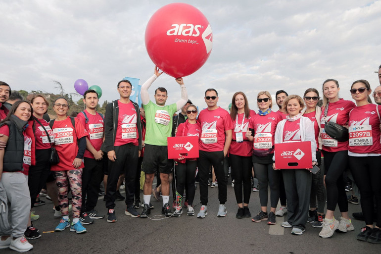 N Kolay 44. İstanbul Maratonunda parkur rekoru
