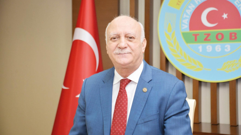 Çiftçi ekim için yağış bekliyor