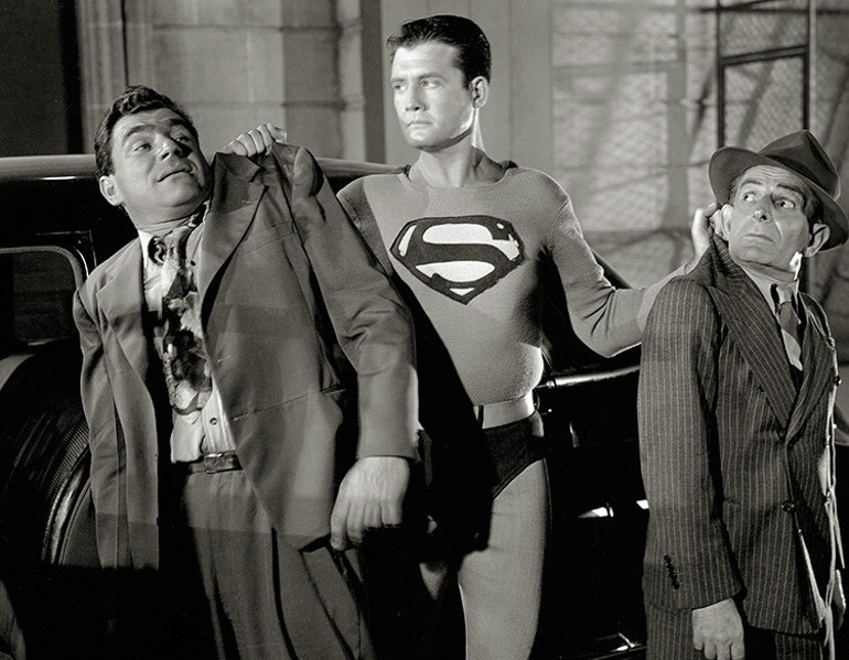 İlk Supermanin esrarengiz ölümü... Lanet hem onu hem kendisinden sonrakileri etkiledi