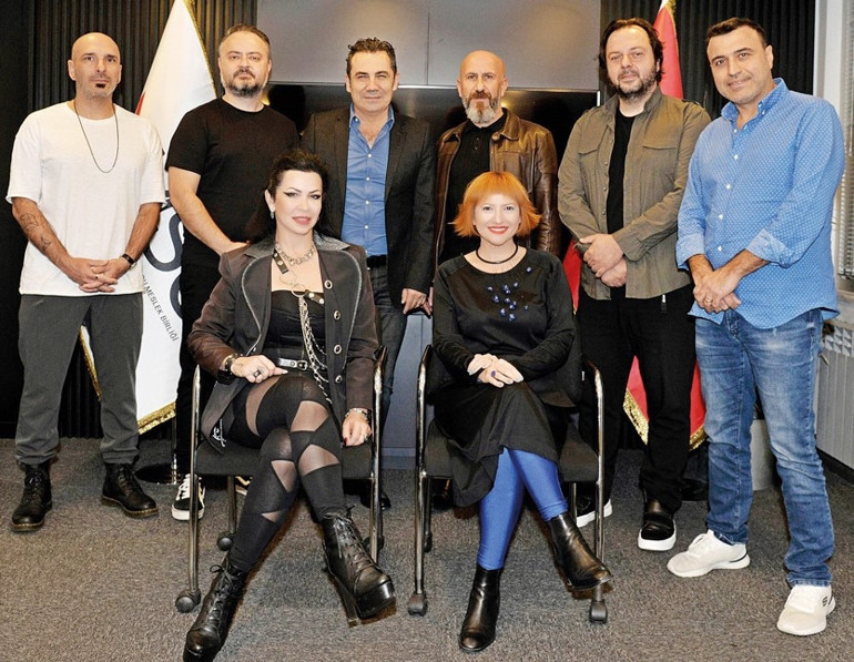 Atatürk’e özlem Neredesin Sen