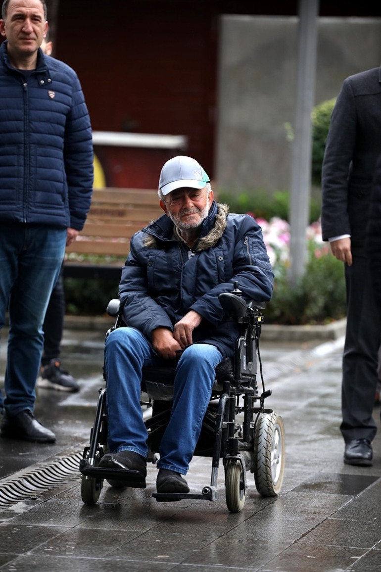 84 yıldır bitmeyen özlem... Saat 9u 5 geçe hayat 1 dakika durdu