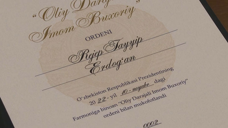 Son dakika... Cumhurbaşkanı Erdoğan Özbekistanda: AB kapısında 52 yıl bizi süründürdüler