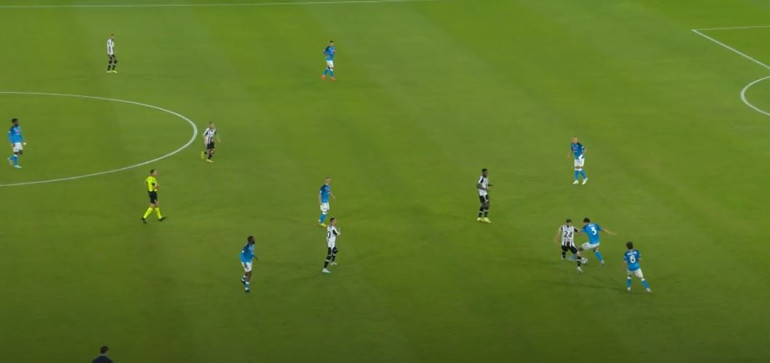 Napoli - Udinese maçına Eljif Elmas damgası Kim Min-Jaeden büyük hata