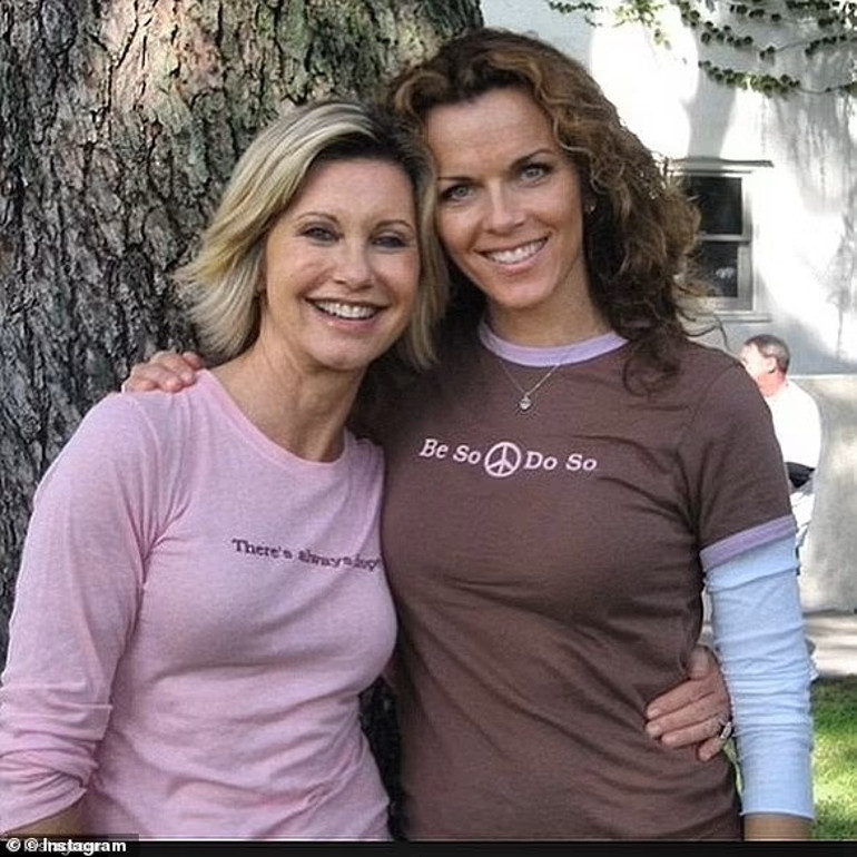 Öldü mü yoksa kaçtı mı Olivia Newton-Johnun eski sevgilisiyle ilgili şok gerçek ortaya çıktı