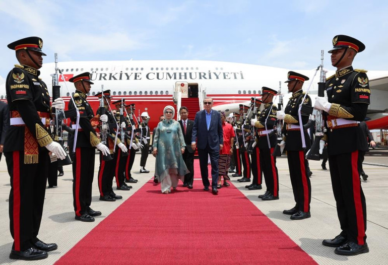 Cumhurbaşkanı Erdoğan, Endonezya’da