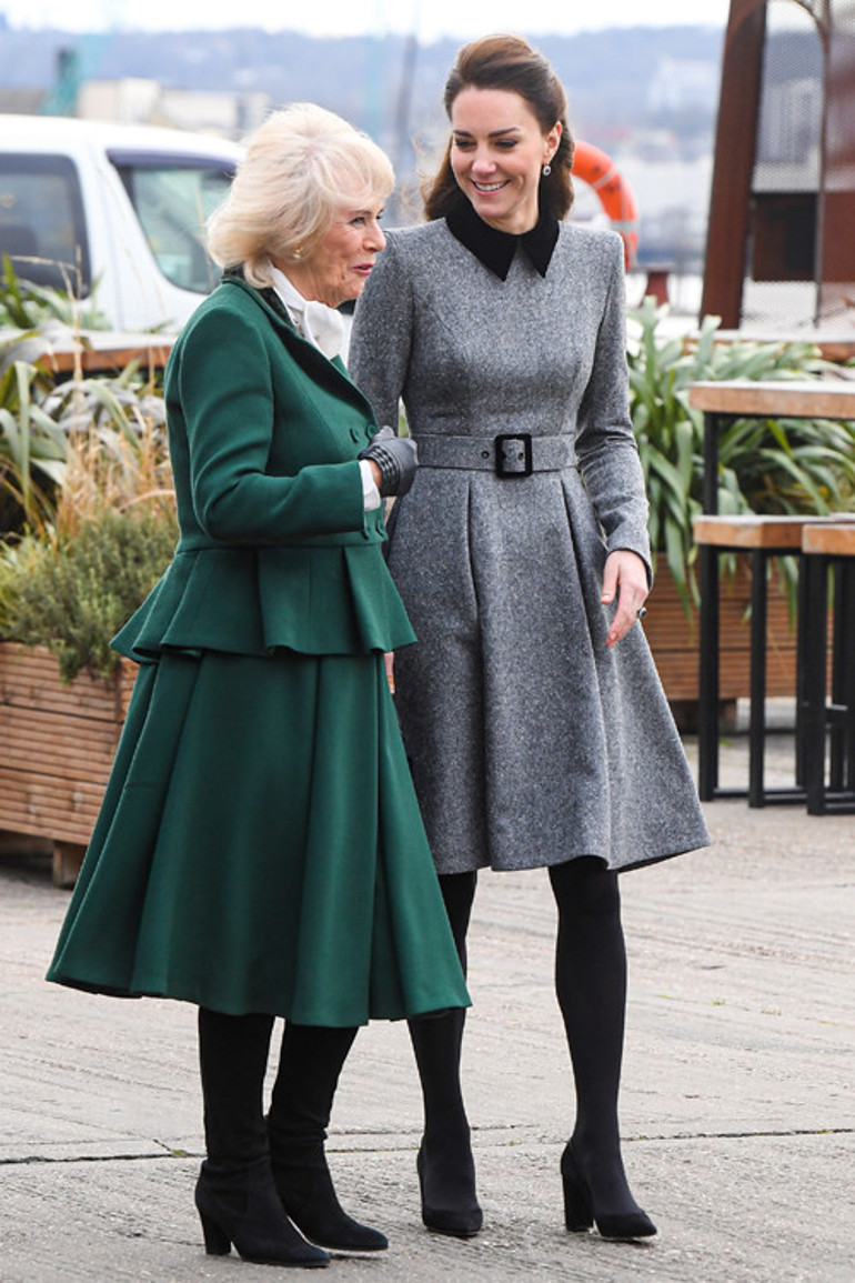 Buckinghamda gelin- üvey kaynana çekişmesi: Bu kez sahnede Kate ve Camilla