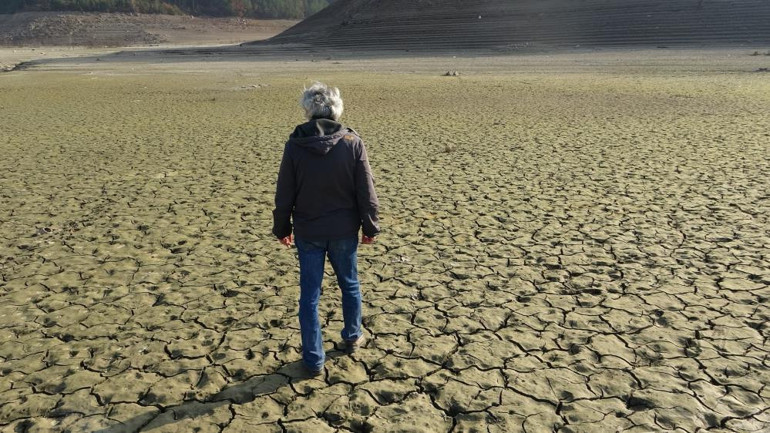 Bursada kuraklık alarmı Nilüfer Barajı tamamen kurudu, 50 günlük su kaldı