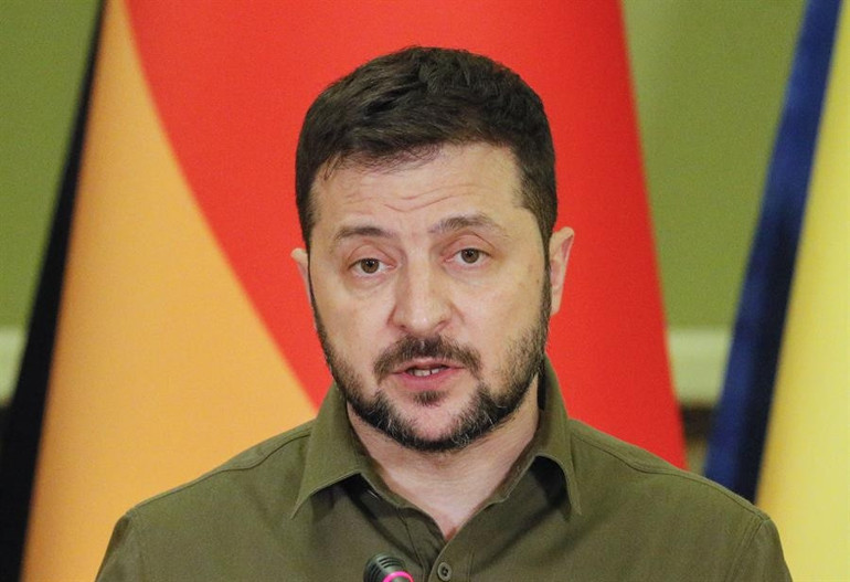 Son dakika: Kievde patlama sesleri İki yerleşim yeri vuruldu, çok sayıda füze düşürüldü