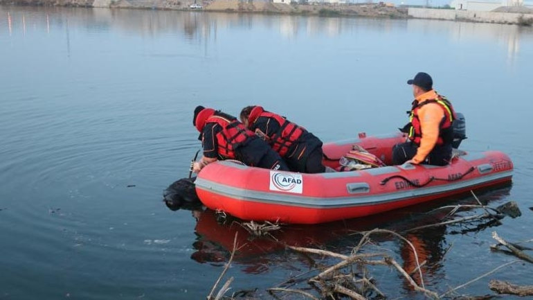 Meriç Nehrinde cansız erkek bedeni bulundu