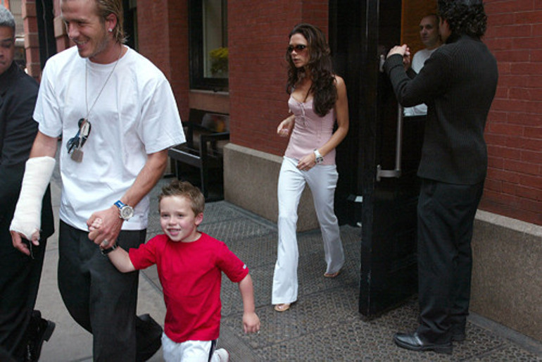 10 tane bebek hayali: Biz de çocuk yapacağız, ama bildiğiniz gibi değil