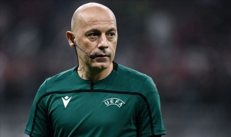 A Milli Takım özel maçta Çekya ile karşılaşacak Cüneyt Çakıra jübile...