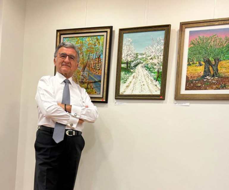 Ressam profesörden örnek davranış