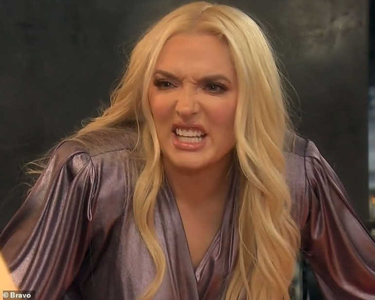 Tarihe geçen korkunç bir dolandırıcılık hikâyesi ve ünlü şarkıcı Erika Jayne’nin elmas küpeleri için verdiği utanç verici savaş