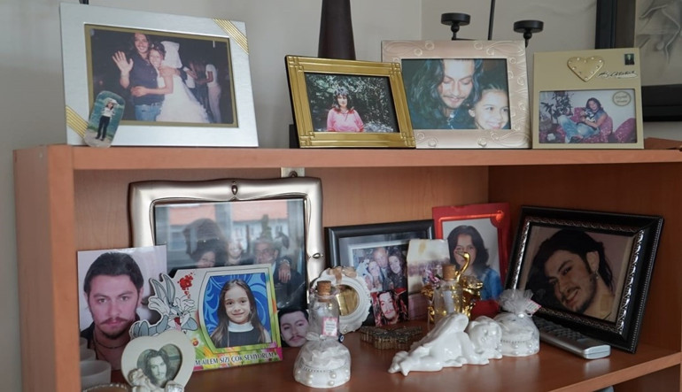 İsmail Ege Şaşmaz, Barış Akarsu’nun evini ziyaret etti