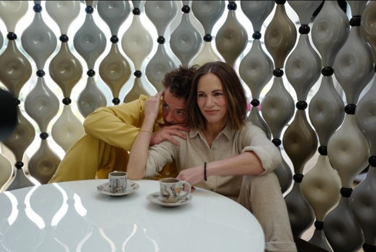 Sen kendine ne yaptın böyle: Robert Downey Jr.’ı gören küçük dilini yuttu