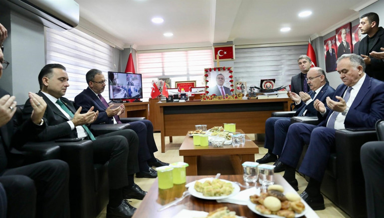 Bakan Kasapoğlu: Türkiye, ateşten çemberleri bertaraf eden destanın örneği