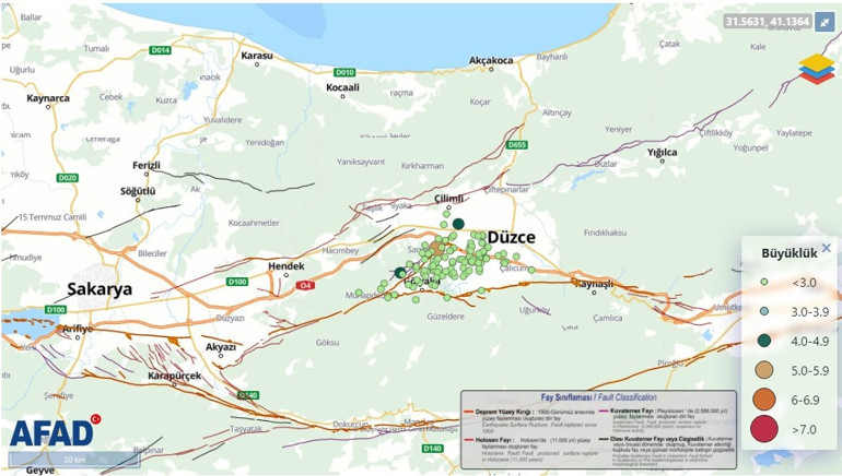 Son Dakika Deprem Haberi: Düzcede 5.9 büyüklüğünde deprem İstanbul ve Ankarada da hissedildi... 1i ağır 68 yaralı