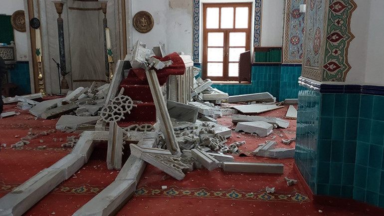 Son Dakika Deprem Haberi: Düzcede 5.9 büyüklüğünde deprem İstanbul ve Ankarada da hissedildi... 1i ağır 68 yaralı