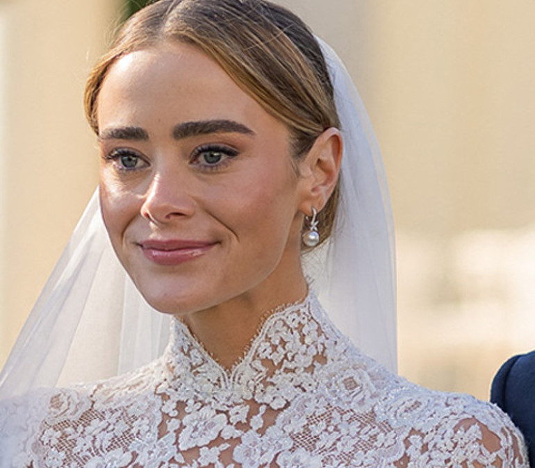 Gelinliğim taklittir Çocukluğumdan beri hayâlini kuruyordum