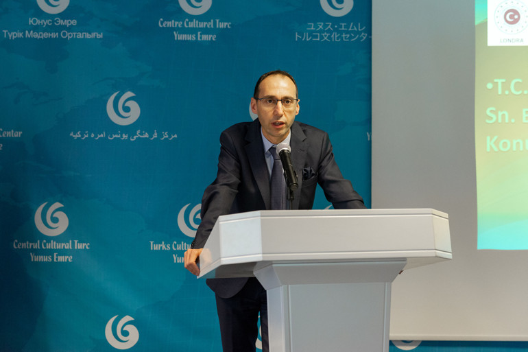 Avrupa’da Öğretmenler Günü coşkusu