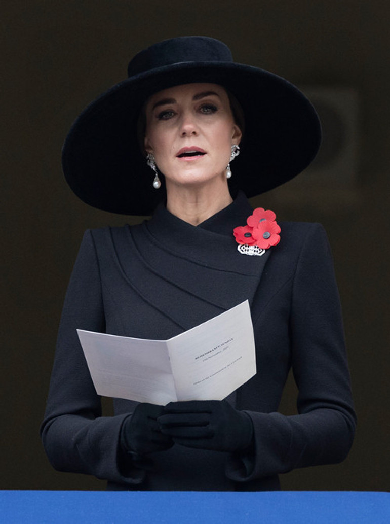 Meghan Markle- Kate Middleton: Amerikalı elti başrolü kaptırmak istemedi: Ailede kalsaydın sen de bu takıları takardın