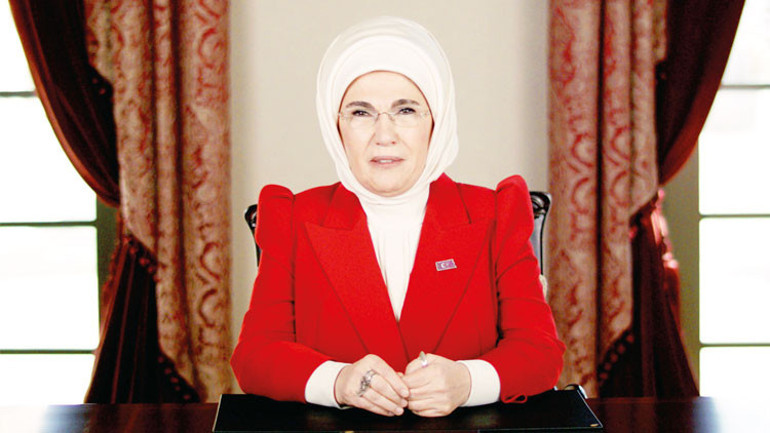 Hayvan barınağında vahşet: Kamerayla koruyalım