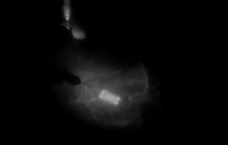 Mucize kurtuluş: Gemiden düştü, 15 saat okyanusun ortasında kaldı