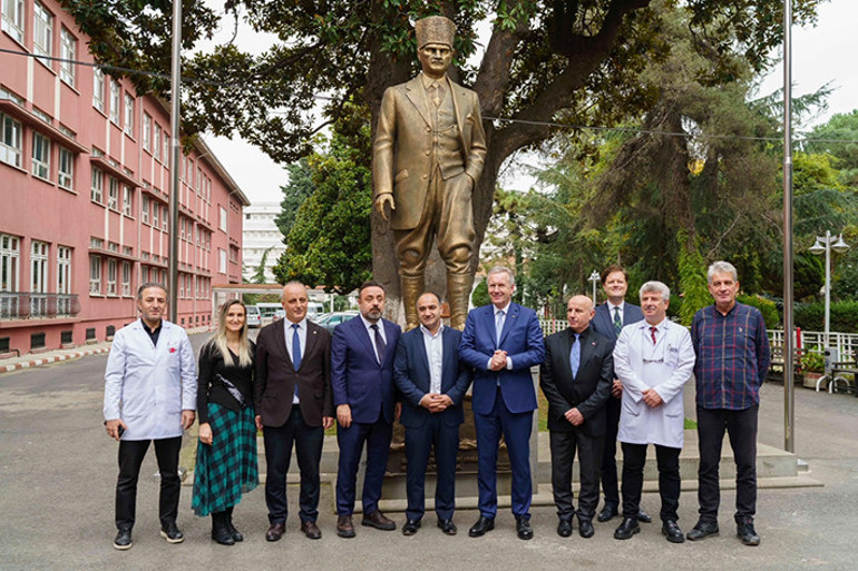 Türkiye gezisine Trabzon’dan başladı