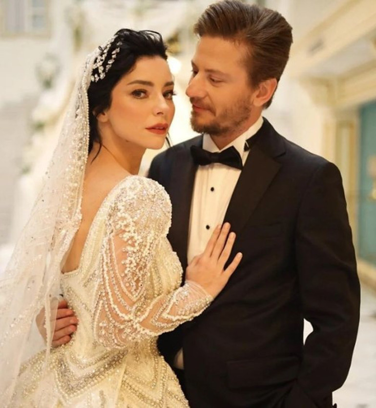 İki ay önce Roma’da evlenmişlerdi… Yalıda muhteşem düğün