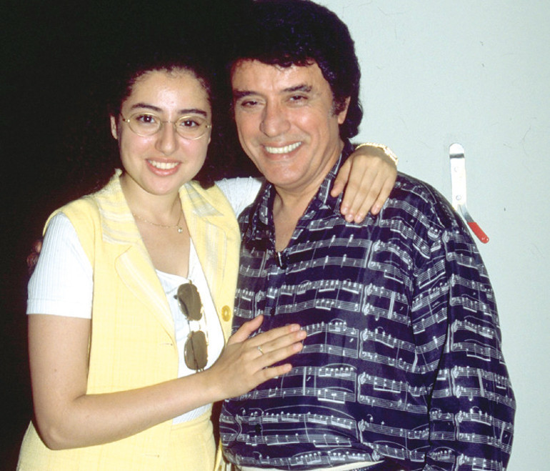 5 milyon dolarlık mal varlığı birbirlerine düşürdü... Erol Büyükburçun kızları arasında sular durulmuyor