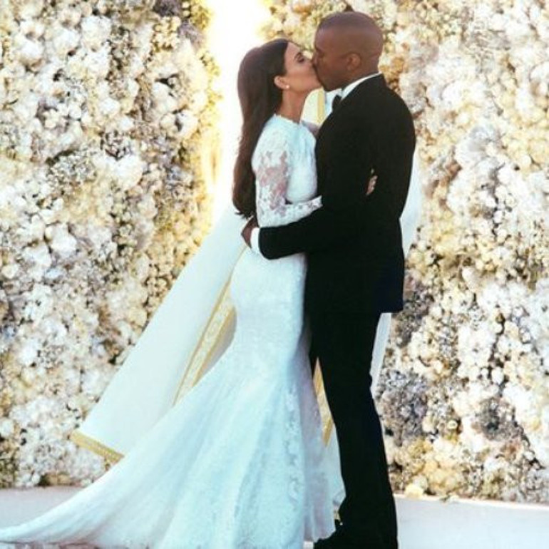 Peri masalı bitti Kim Kardashian ve Kanye West resmen boşandı: Her ayın ilk günü 200 bin doları hesabına yatıracak
