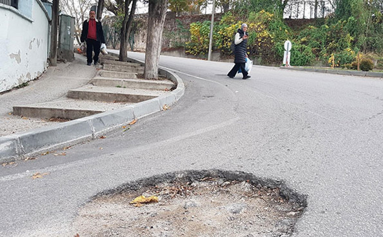 Neden sadece burada var