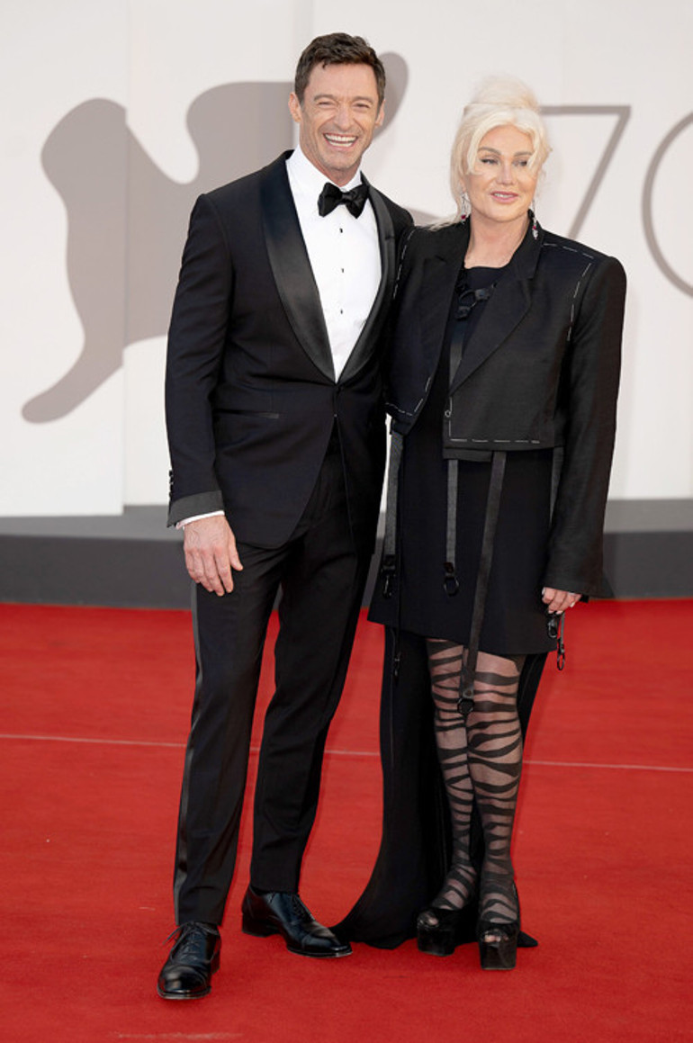 Bu adam, niye bu kadınla evlendi diyorlardı: Mutfağa çağırdı ve itiraf etti: Ben sana vuruldum