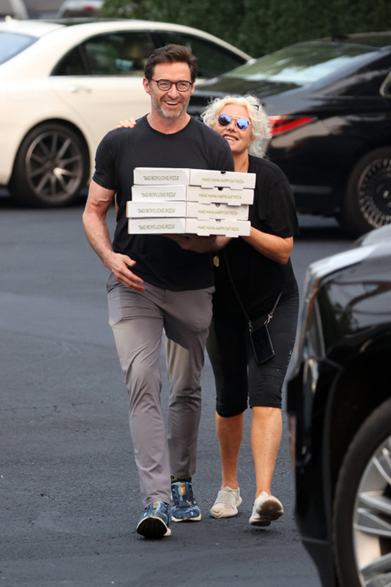 Bu adam, niye bu kadınla evlendi diyorlardı: Mutfağa çağırdı ve itiraf etti: Ben sana vuruldum