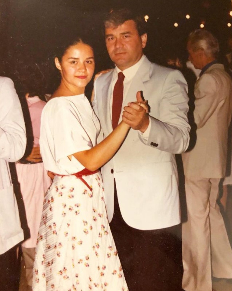 Edebiyat fakültesi Türkoloji bölümü 1972 -73 dönemi